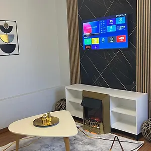Cozy Little House Apartament